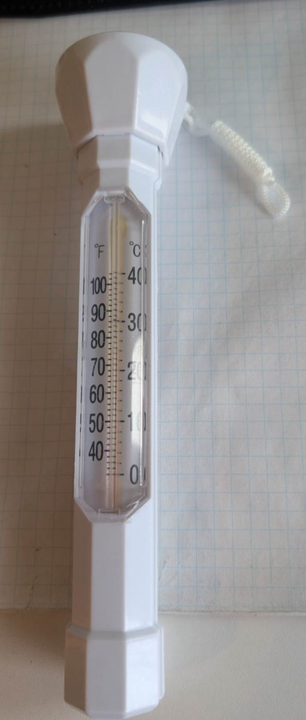 Floating Buoy Pool Thermometer with Jumbo Easy to Read Temperature Display Cord