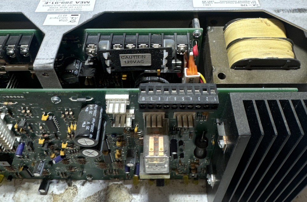 NOTIFIER AA-120 120 Watt Amplifier