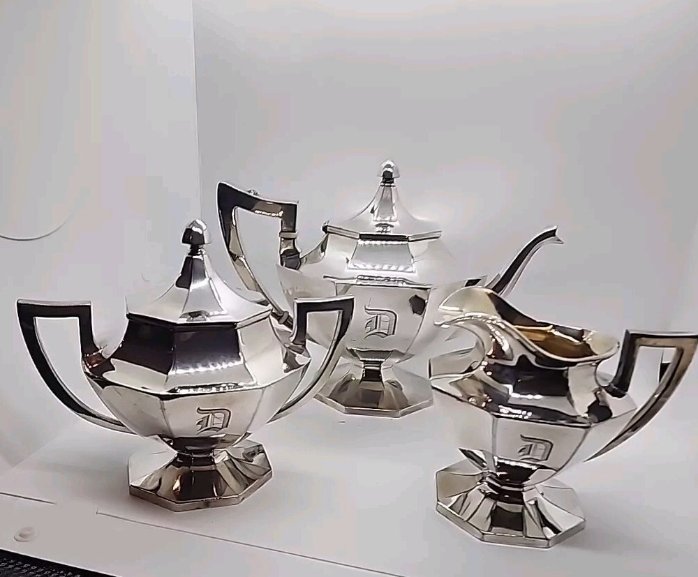 Wilcox Vintage 1951 TEA/COFFEE  SET w/ Sugar & Creamer Silverplate