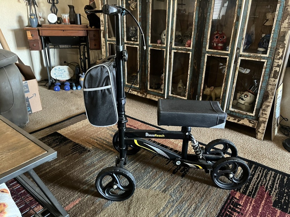 knee scooter