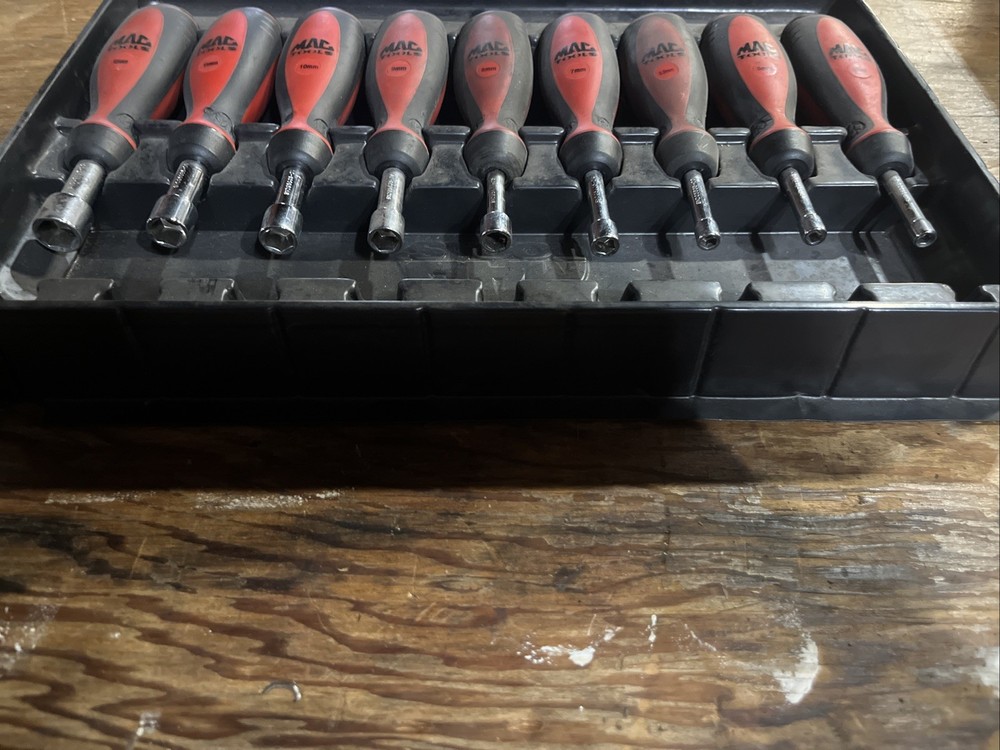 Mac Tools Stubby Nut Driver Set, Metric, 4-5.5, 7-12mm In Tray