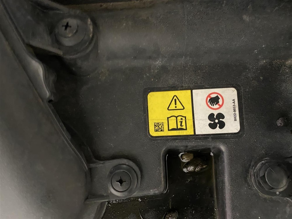 Used Blind Spot Detection System Warning Control Module fits: 2014 Jaguar Xf Dri