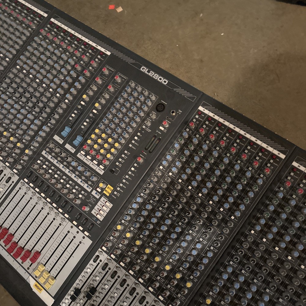 Allen & Heath GL2800 Pro Analog Mixer