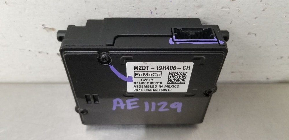 24 FORD BRONCO FRONT FACING CAMERA WINDSHIELD MOUNTED M2DT19H406CH