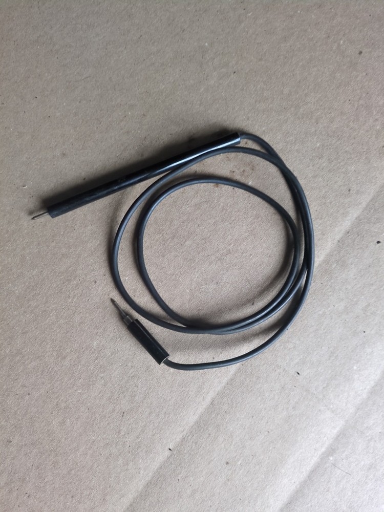 Vtg. Pomona Electronics Test Pin-Type Handle Probe to Pin Tip Plug End Cable 36"