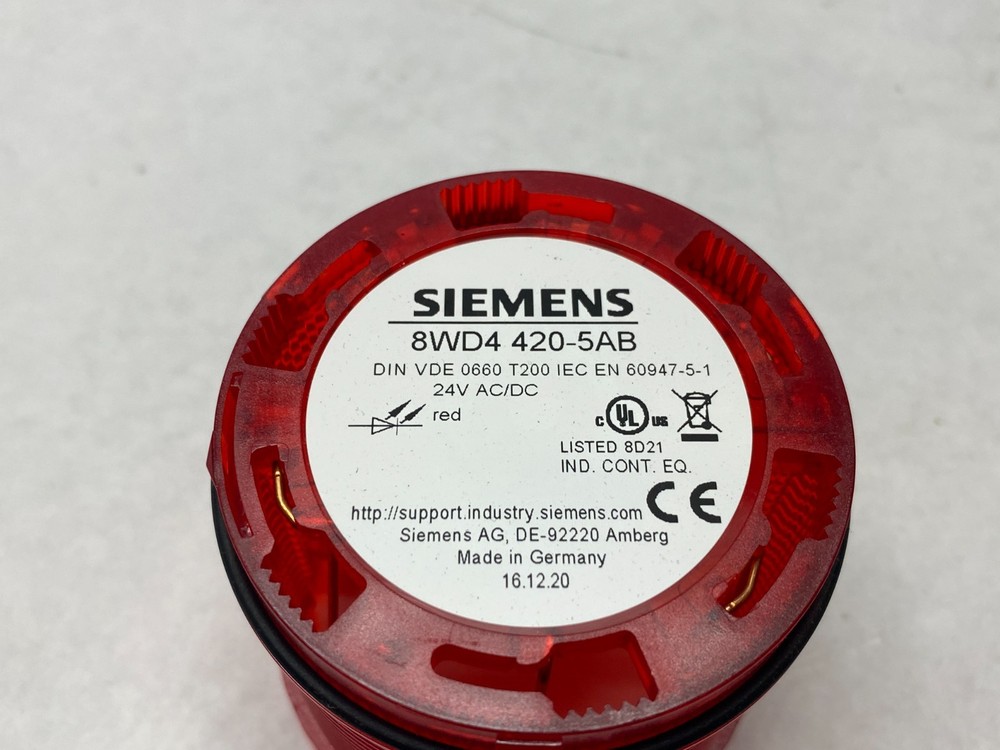 Siemens 8WD4 420-5AB Continuous Stack Light Red 24V AC/DC