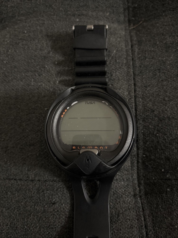 TUSA ELEMENT DIVE COMPUTER