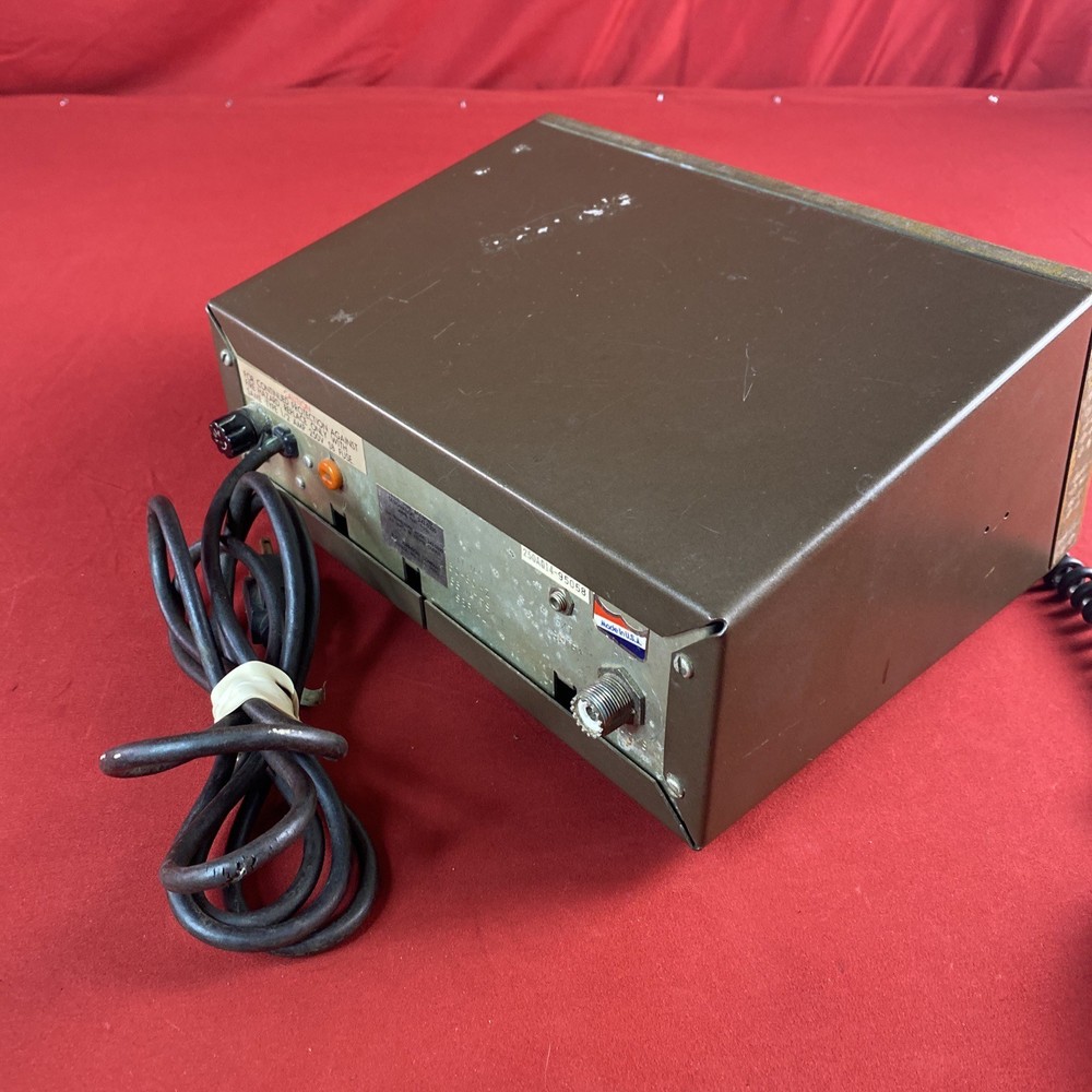 50th Anniversary Johnson Messenger 250 Solid State CB W/Microphone - Untested!