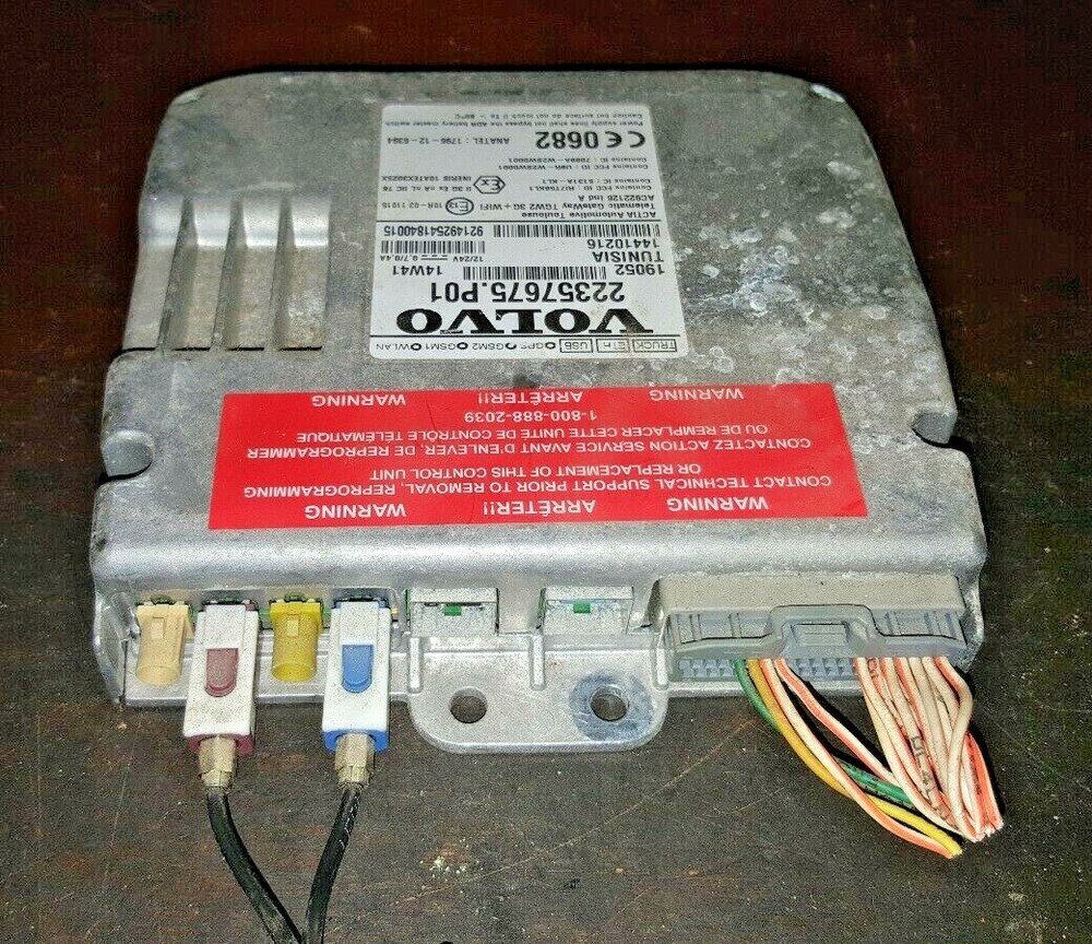 VOLVO VNL TELEMATICS MODULE 22357675.P01