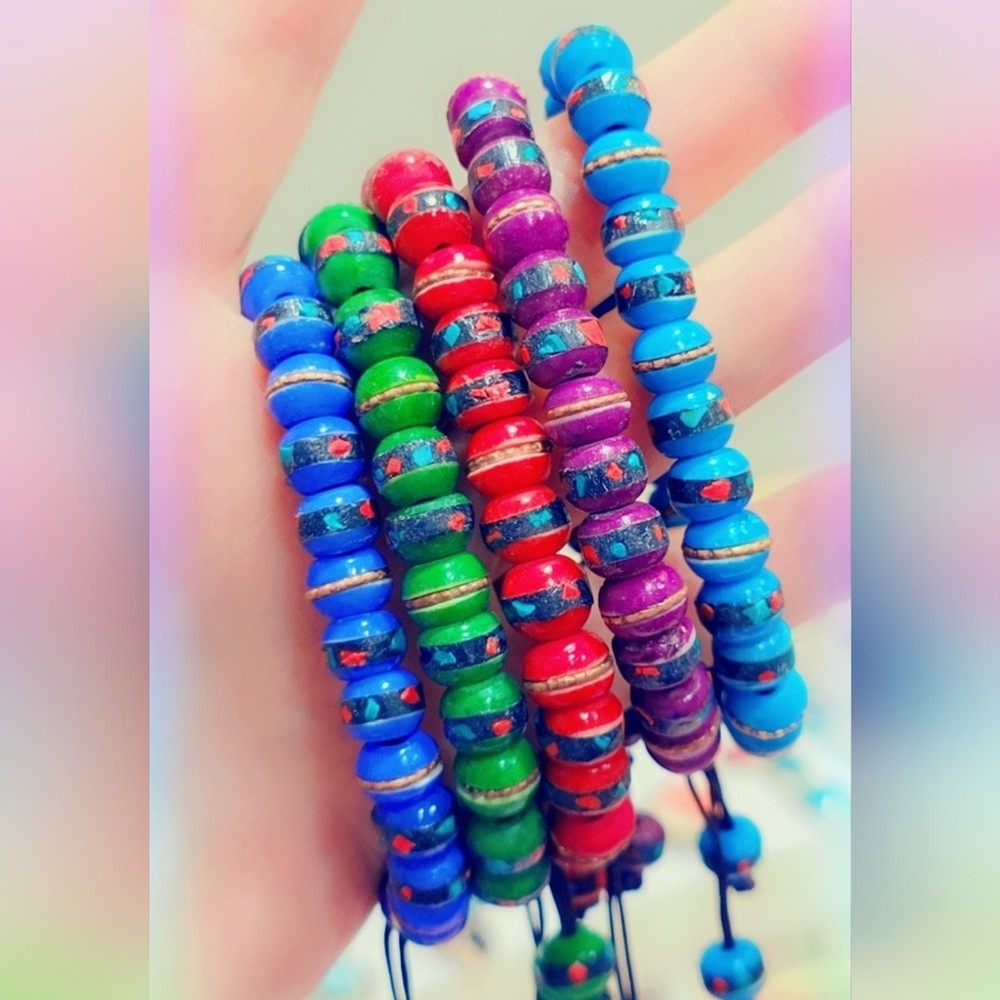 Handcrafted Dyed Bone Gemstone Bracelet