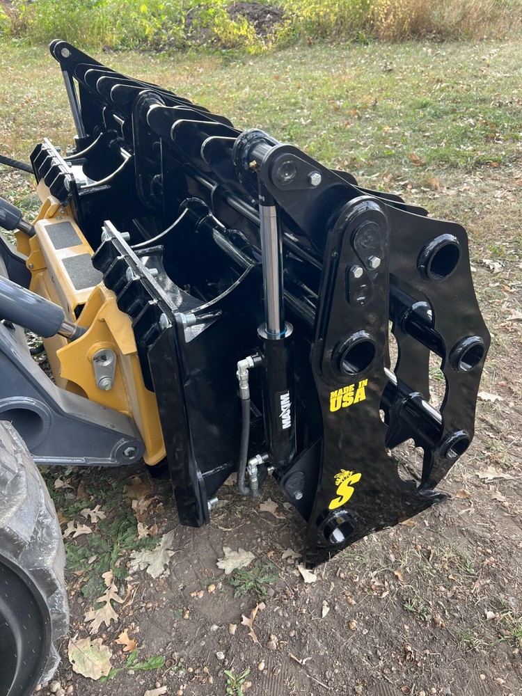 New Stinger Clam Grapple - CG Series