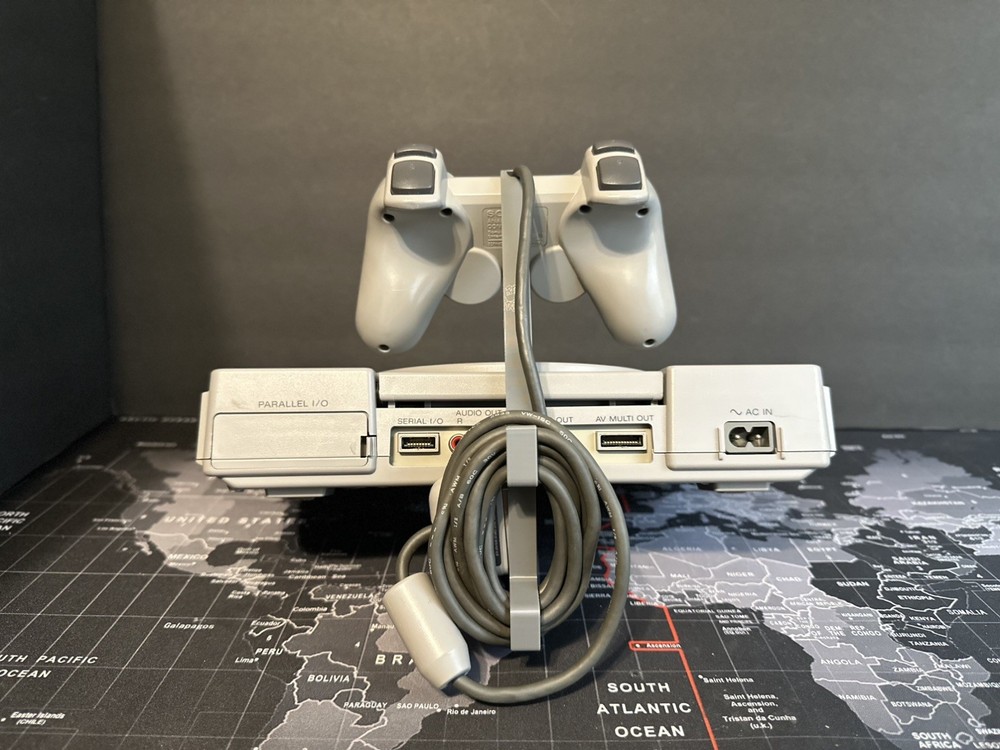 Playstation 1 Console/Controller Display/Stand!-3D PRINTED