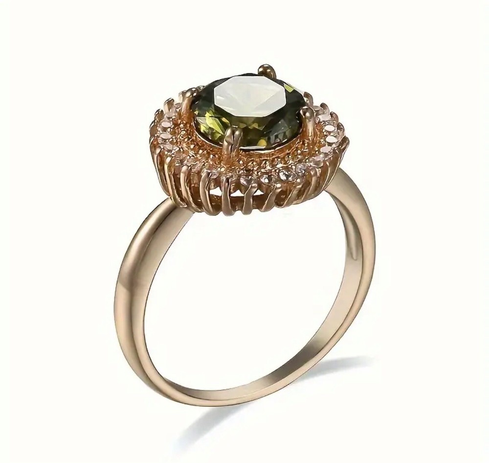 Unique Dramatic Style Peridot And Gold Statement Cocktail Ring sz 7 2️⃣