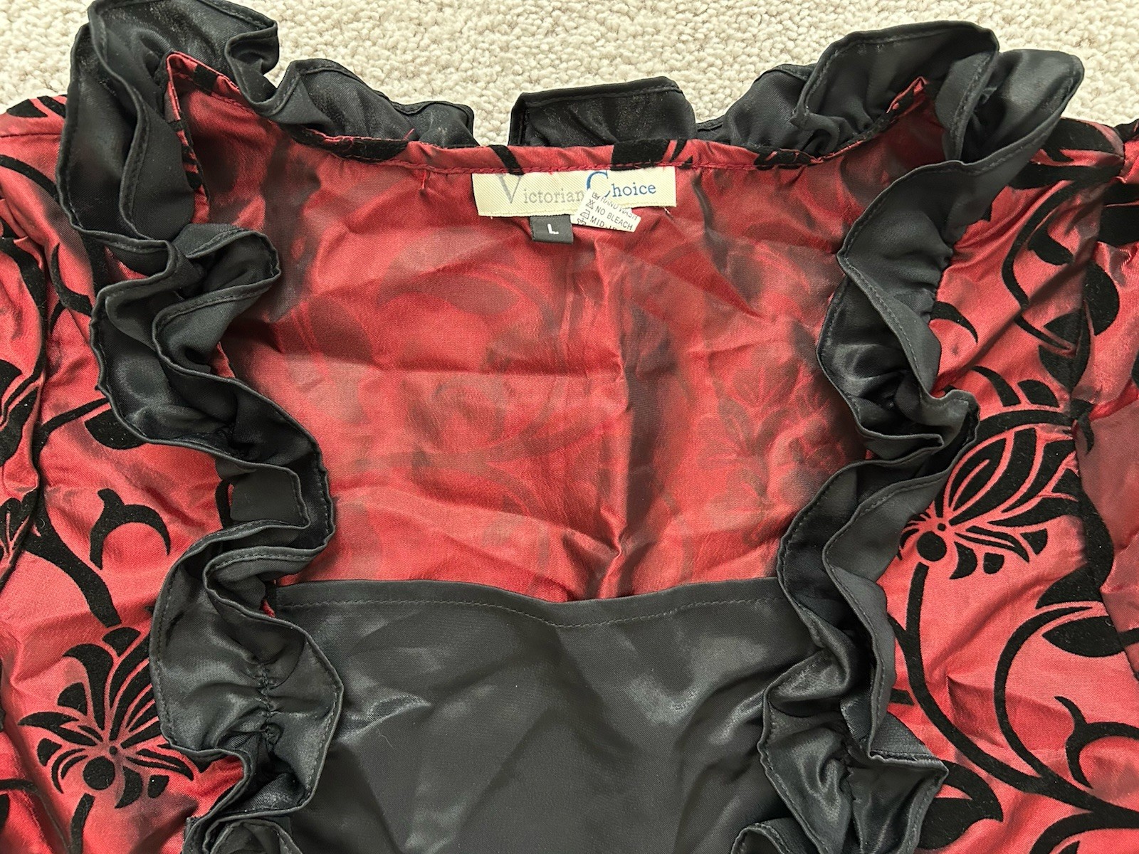 Victorian Choice Women’s Gown Holdiday Large