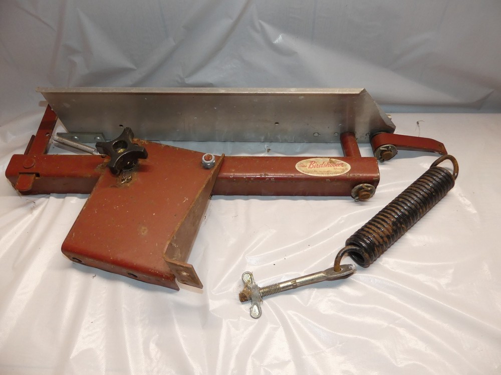 TRIUS Birdshooter Model D Clay Pigeon Thrower - UNTESTED