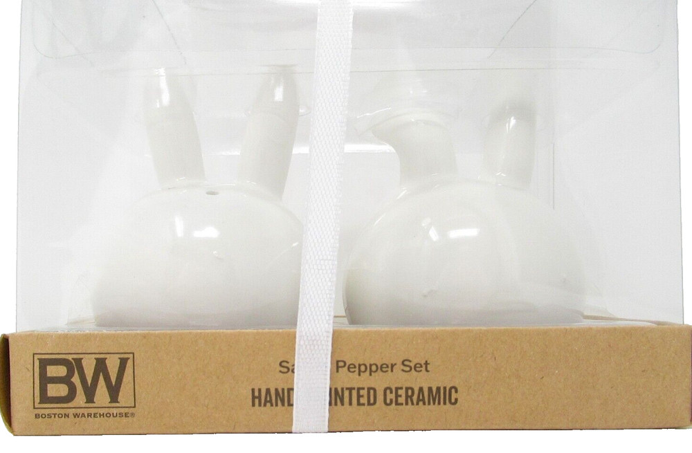 Bunny Rabbit Salt And Pepper Shakers Set ceramic table decor