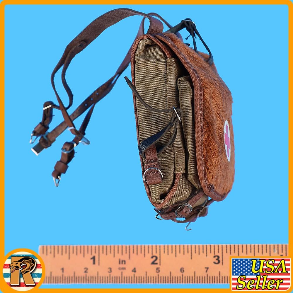 Groger German Medic - Backpack (Red Cross) - 1/6 Scale DID Action Figures