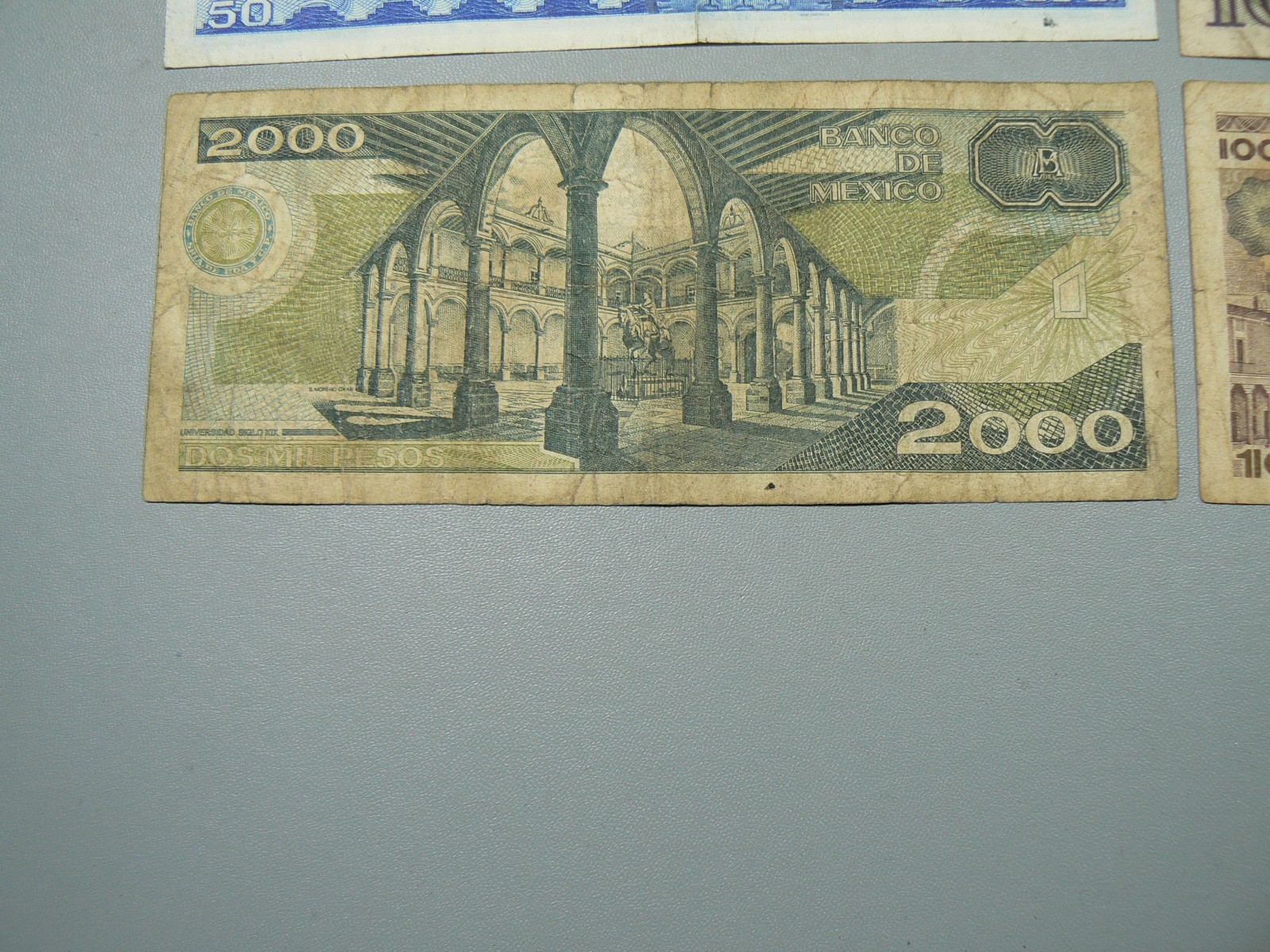 Lot of 10 Mexico Mexican Banknotes Pesos