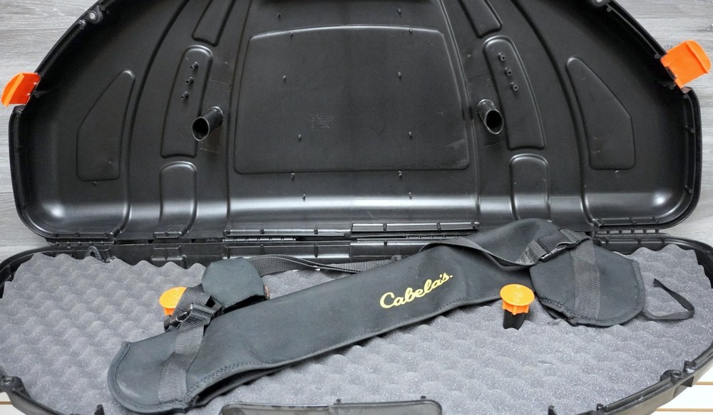 PSE Carbon Air compound bow w/Protective Case