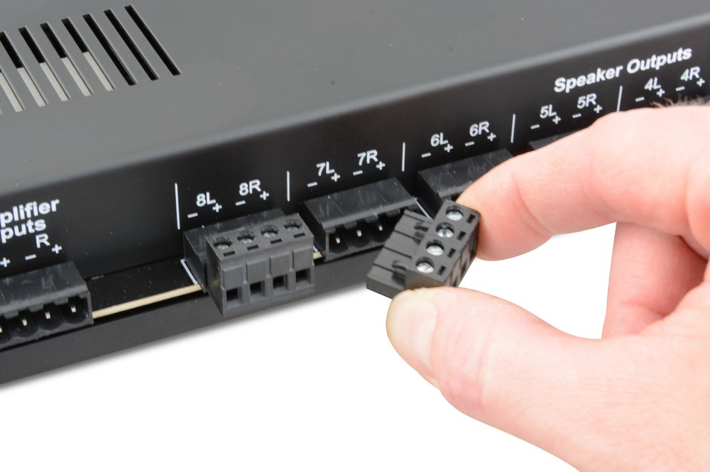 Pro Wire 8 Zone Speaker Selector with Amplifier Protection