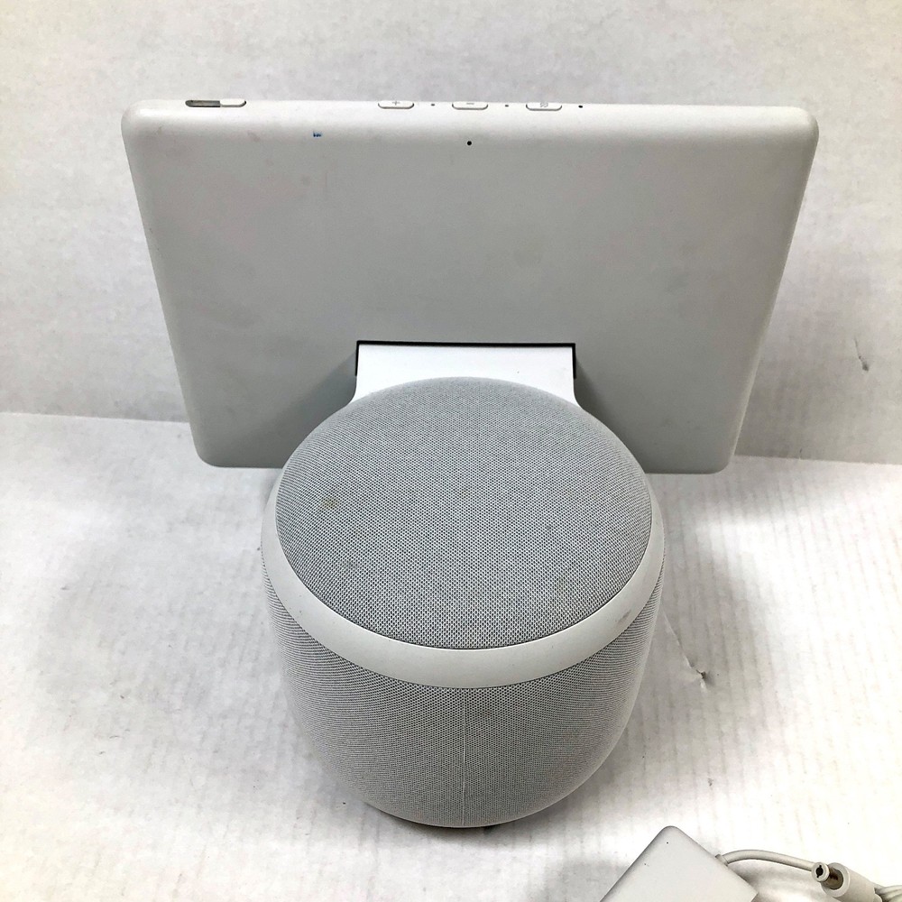 Amazon Echo Show 10 (3rd Generation) White Wireless Alexa Smart Speaker (T4E4AT)