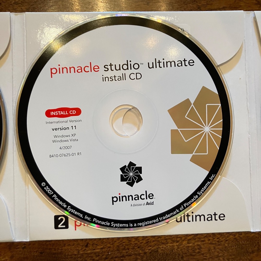 Pinnacle Studio Ultimate Version 11 Home Movie Making & Editing Software
