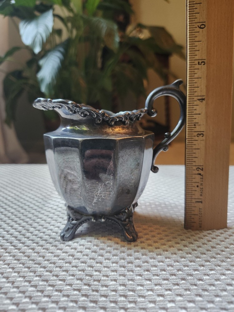 Vintage MS BENEDICT Quadruple Plate 509 Pitcher 4 5/8"