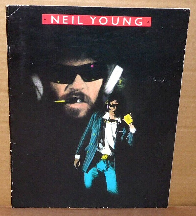 Neil  Young 1983 Tour Book concert souvenir program Everybody's Rockin'