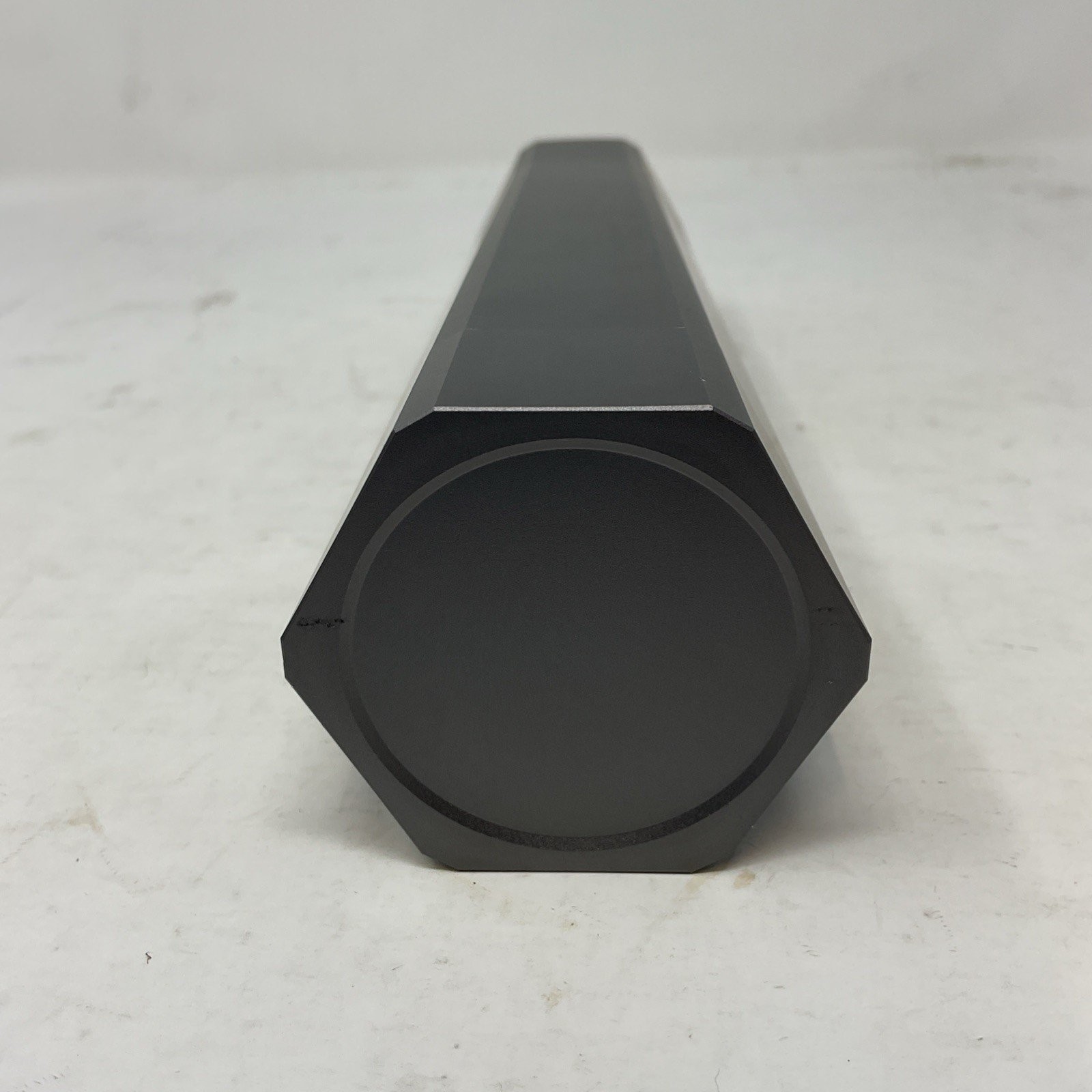 HexClad Salt and Pepper Mill Set Adjustable Professional Grinders No-Mess Caps