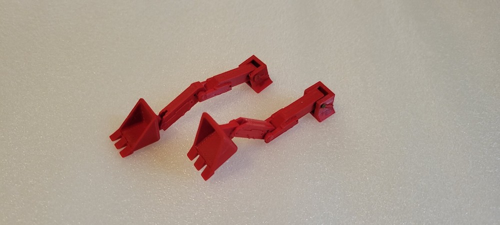 Gasland, MadMax, Front Loader with 3 bendable, movable points. 3d printed Red