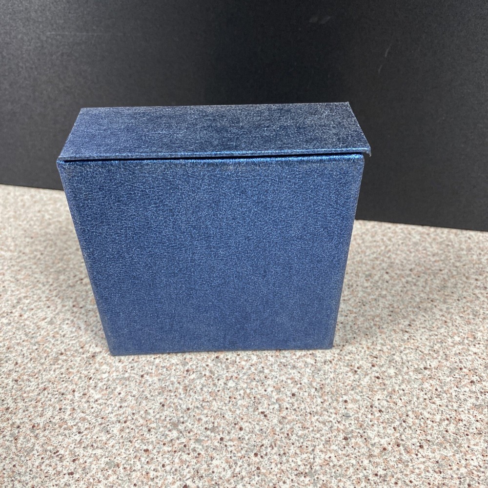 Plain Front - Shark on Back Pocket Watch - New