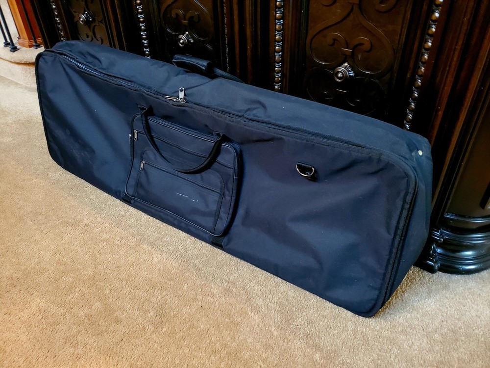 LARGE KEYBOARD/SYNTHESIZER TRAVEL CARRYING CASE/BAG