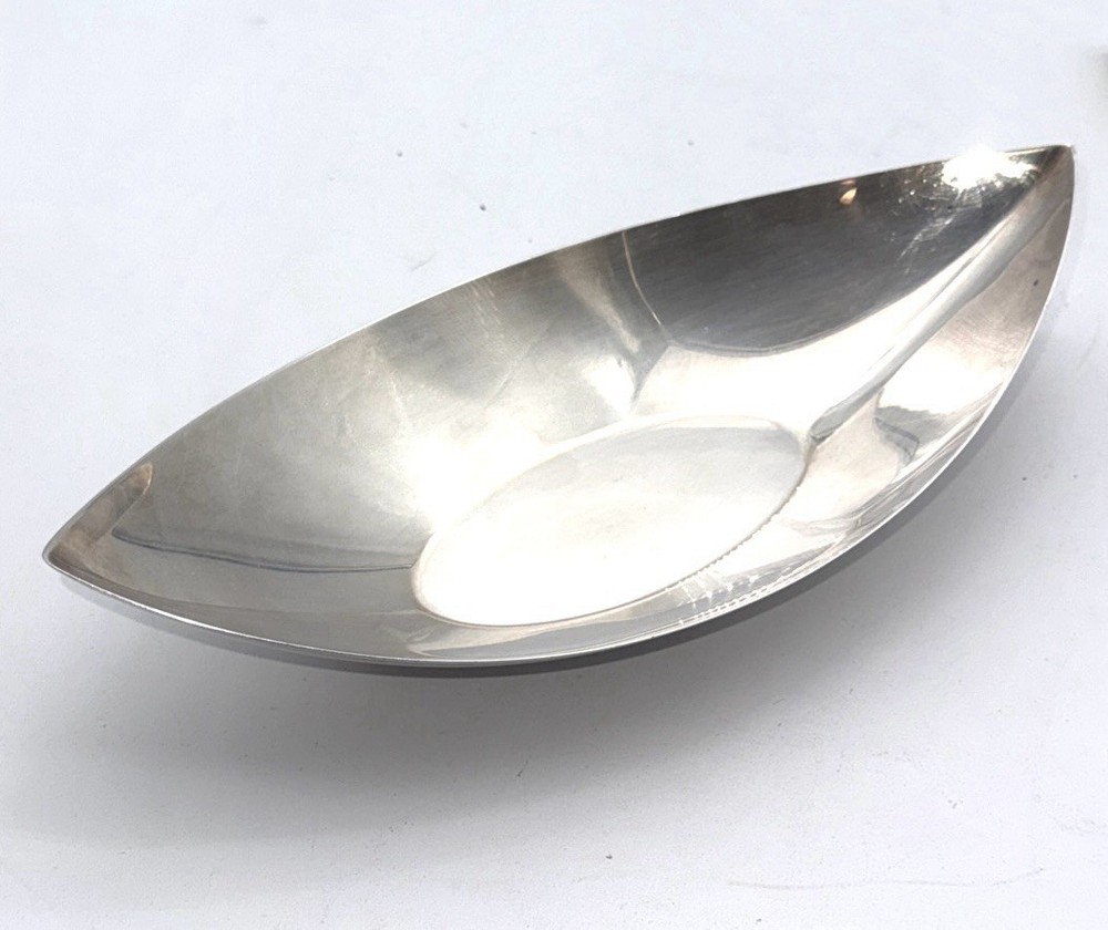 Vintage Gorham Silverplate 12"X 5" X 2" Bowl. YC689