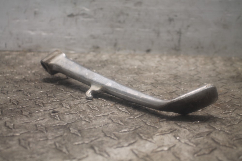 2005 SUZUKI BOULEVARD OEM KICKSTAND SIDE KICK STAND