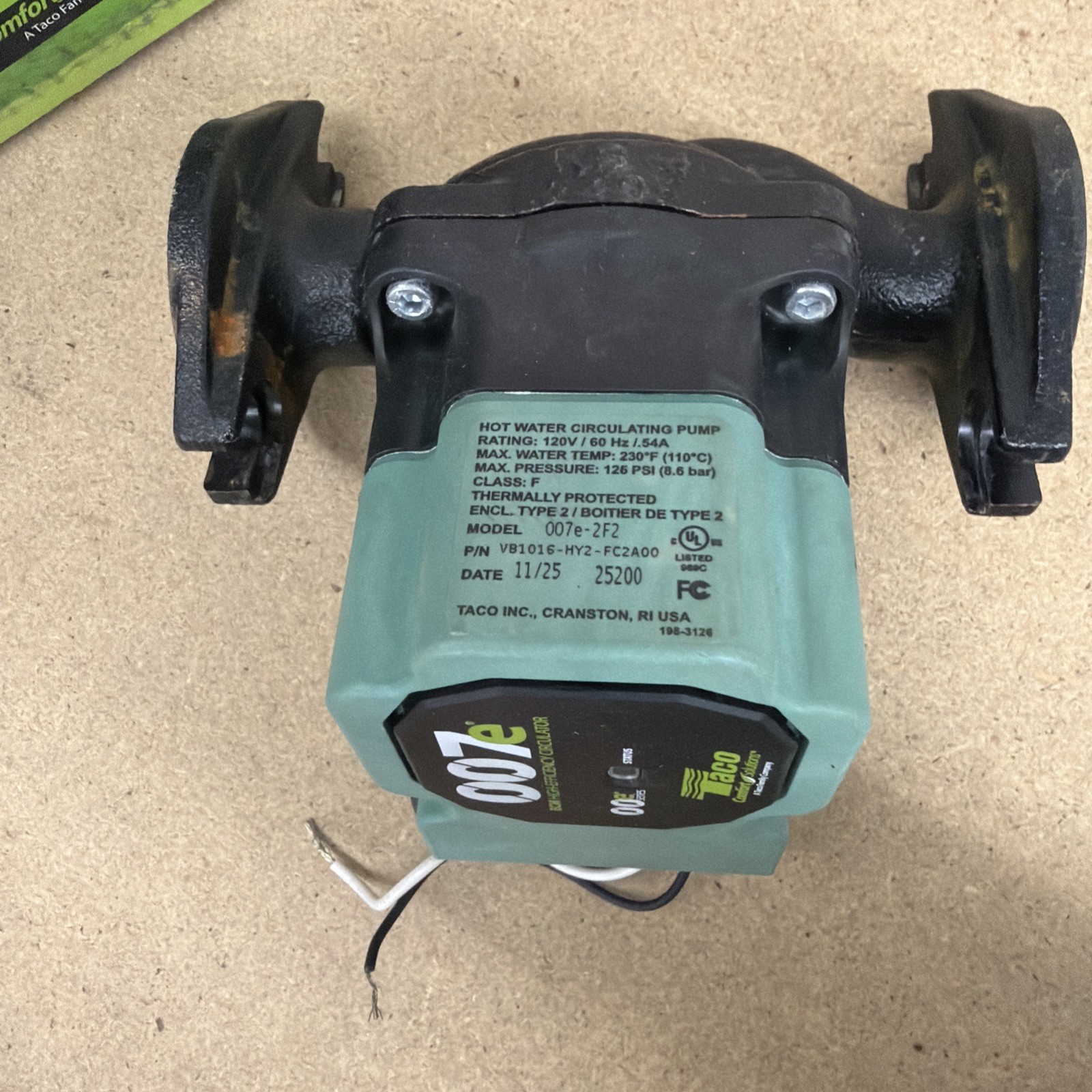 Taco Comfort Solutions Cast Iron ECM High-Efficiency 2-Flange Circulator Pump