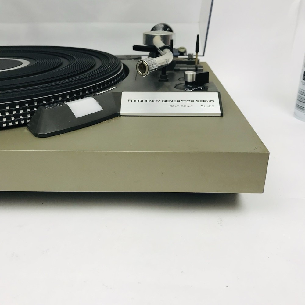 Technics Panasonic Frequency Generator SL-23 Turntable, Powers On, For Parts