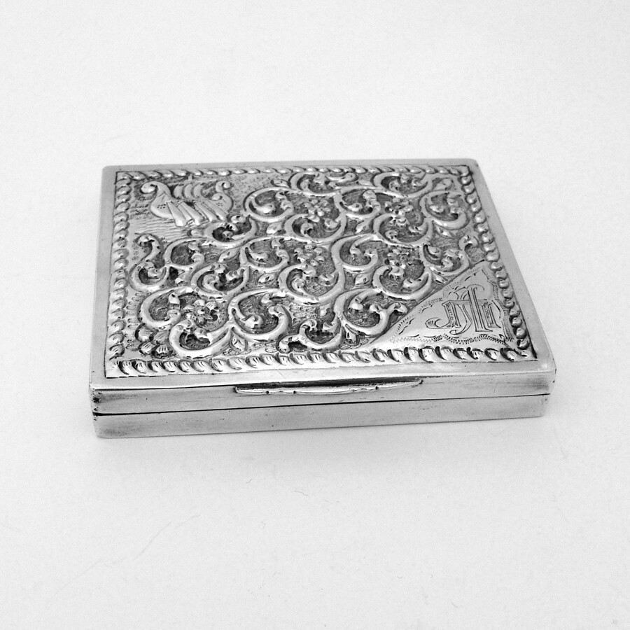 Ornate Hand Chased Box 800 Silver Cyrillic Letter Monogram