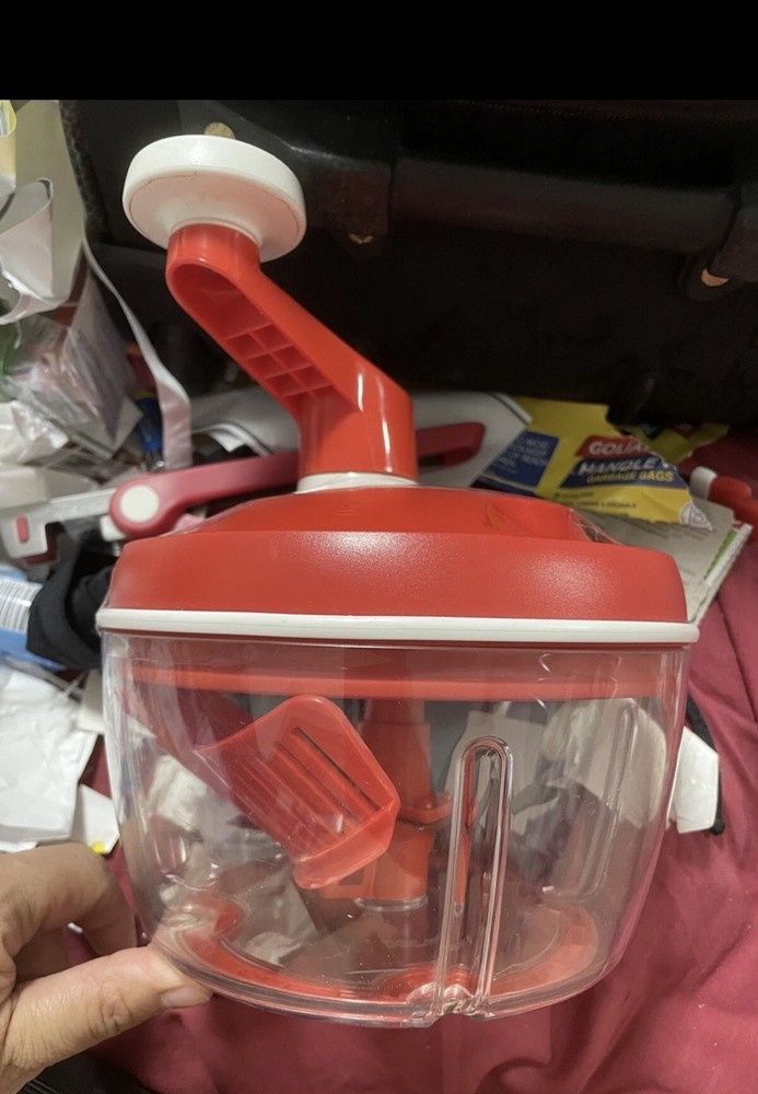 TUPPERWARE Quick Chef Food Processor Chopper Mixer Whisk Red N Lid