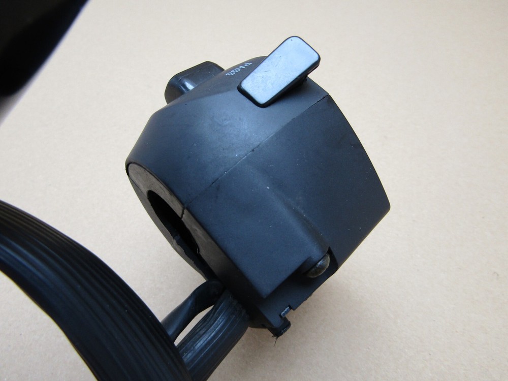 Keeway RKF 125 E5 2022 2,215 miles left handlebar switchgear (11684)