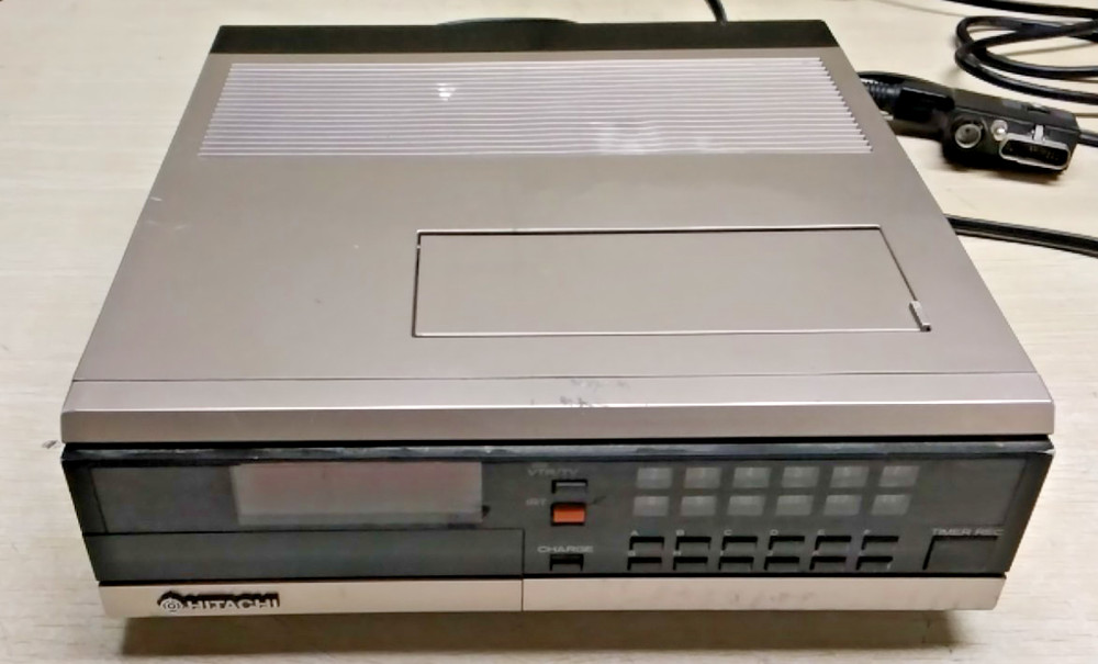 Hitachi Video Tuner Model VT-TU3A