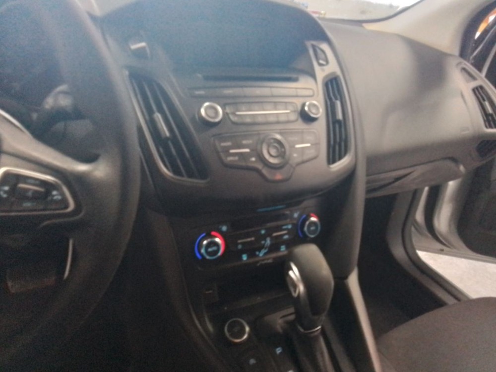 2015-2018 Ford Focus Front 4.2" Display Screen