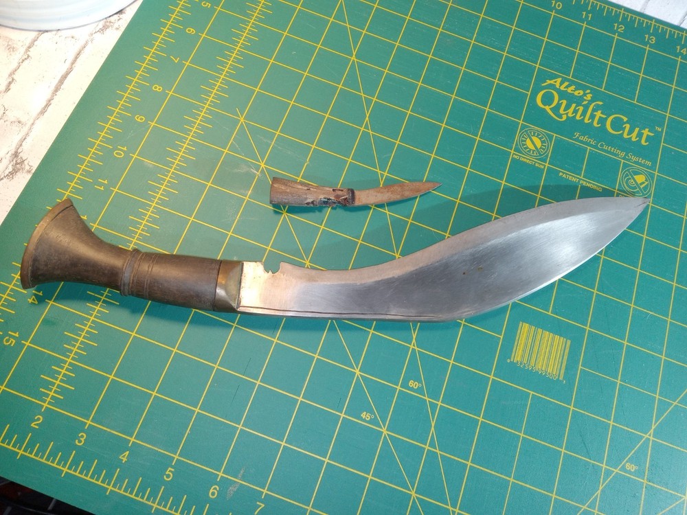 Post WW2 Gurkha Kuki In Leather Scabbard (READ BIO BELOW)