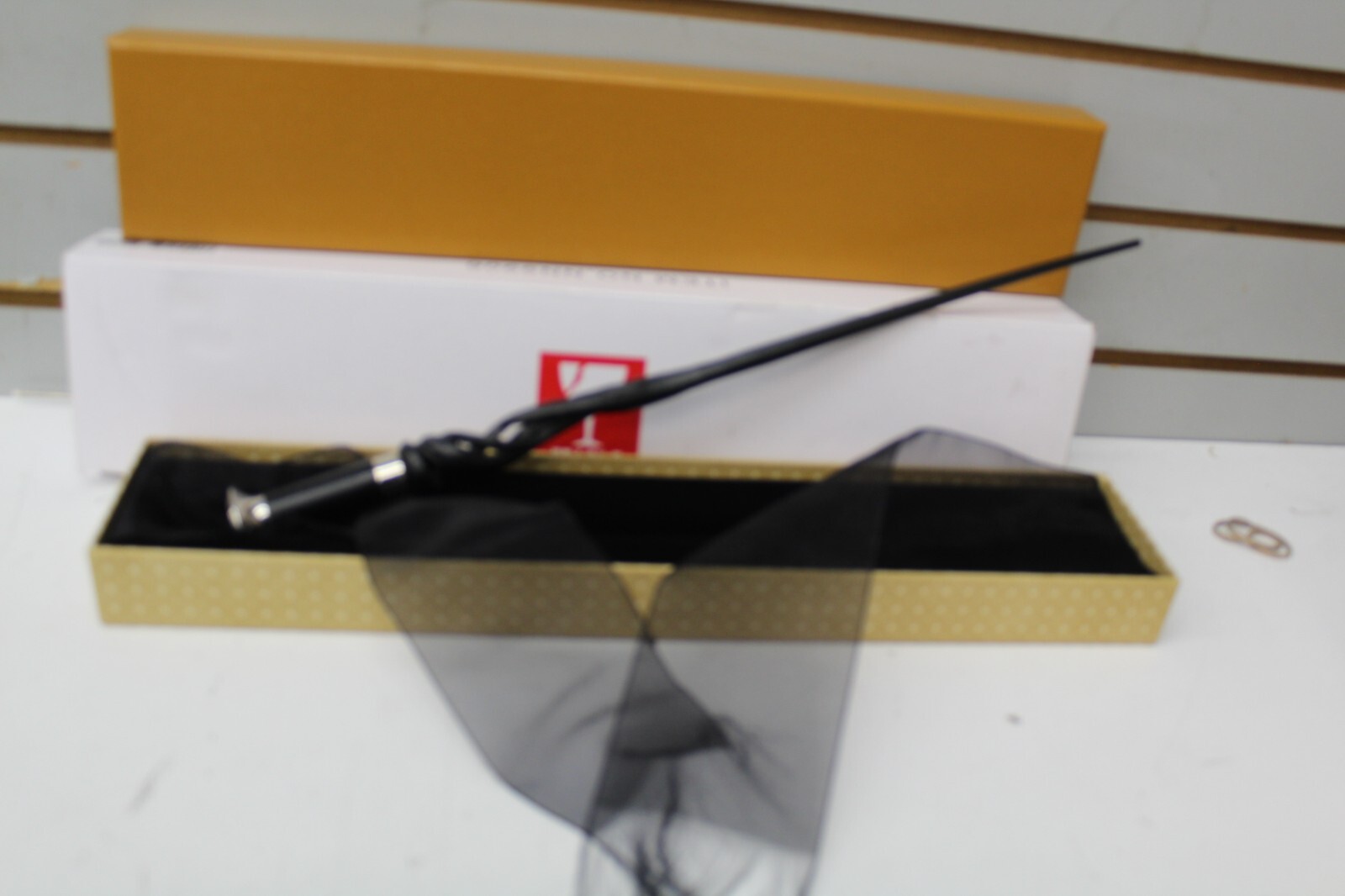 The Noble Collection - Albus Dumbledore's Wand in Collector's Box - 15.7in -40cm