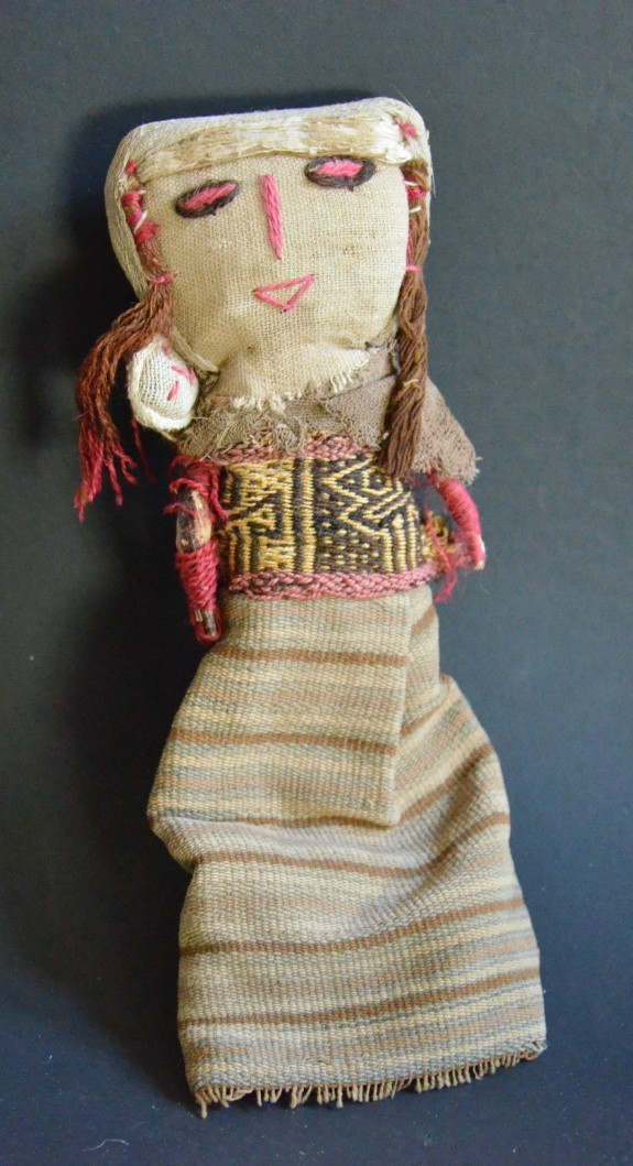 Vintage Peruvian Chancay Incan Funerary Cloth Burial Dolls Folk Art (T2)