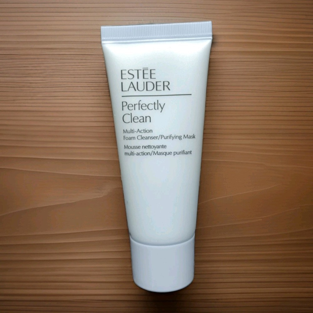 Estée Lauder skincare Set.