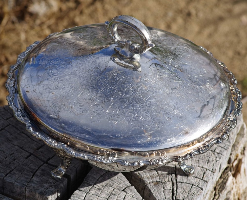VINTAGE Silver Plate CHAFING DISH Large 10 1/2" by ONEIDA Made in USA c.1960's