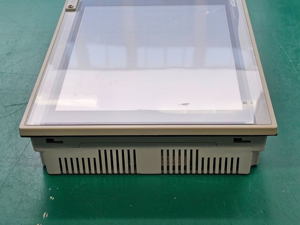 M2I XTOP10TV-ED man machine interface touch screen