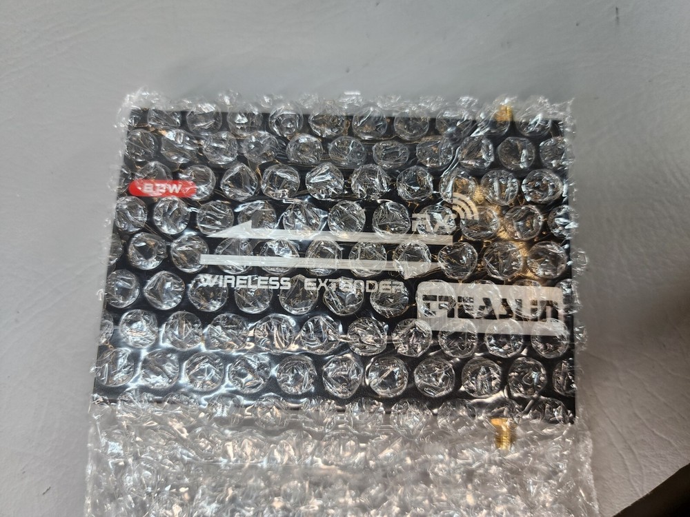 Treaslin Wireless Extender RC 811W A1