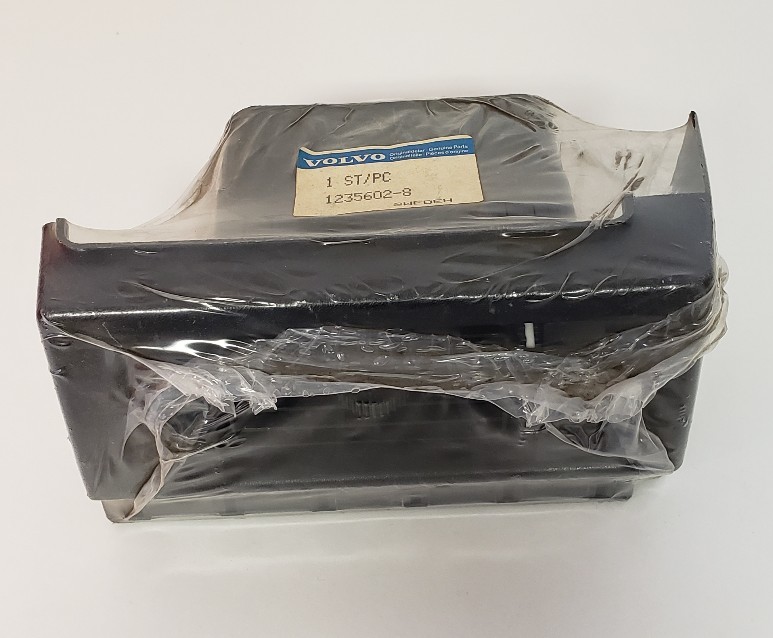 1235602 Volvo Valve Housing RH