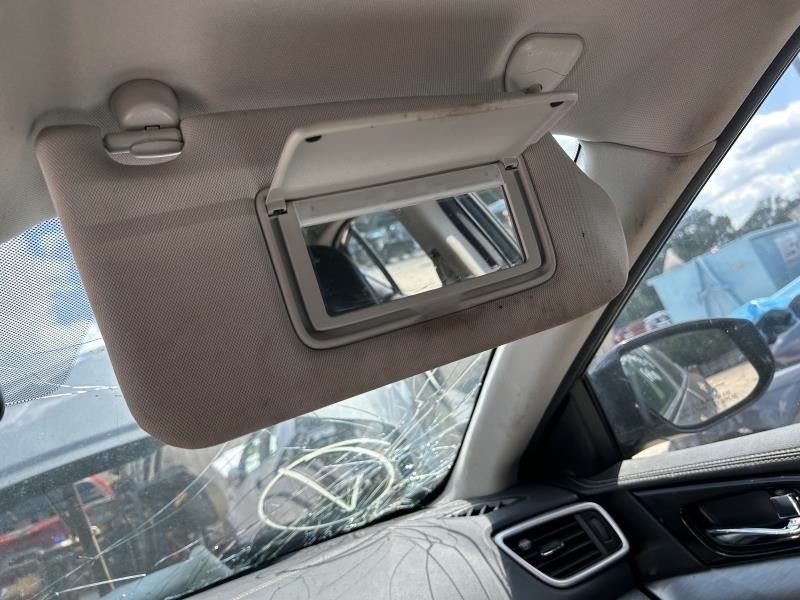 MAXIMA 2016 Fuse Box Cabin 104687063